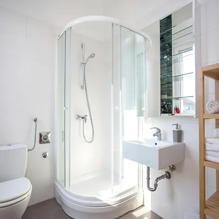 Beautiful 100m From The Sea, Cleaning Included Villa Kastela